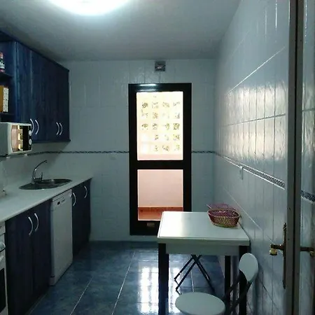 Almadraba Apartament *